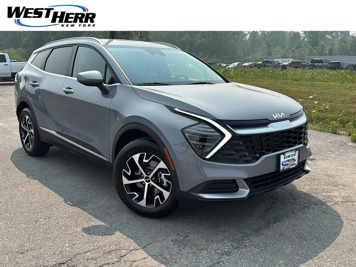 Used 2024 Everlasting Silver Kia EX image 1