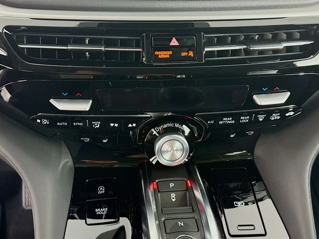 New 2026 Majestic Black Pearl Acura Technology Package image 15