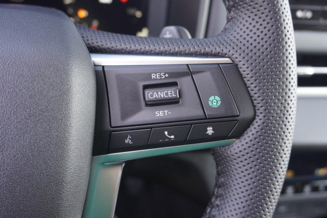 2025 Mitsubishi Outlander SE - Photo 25