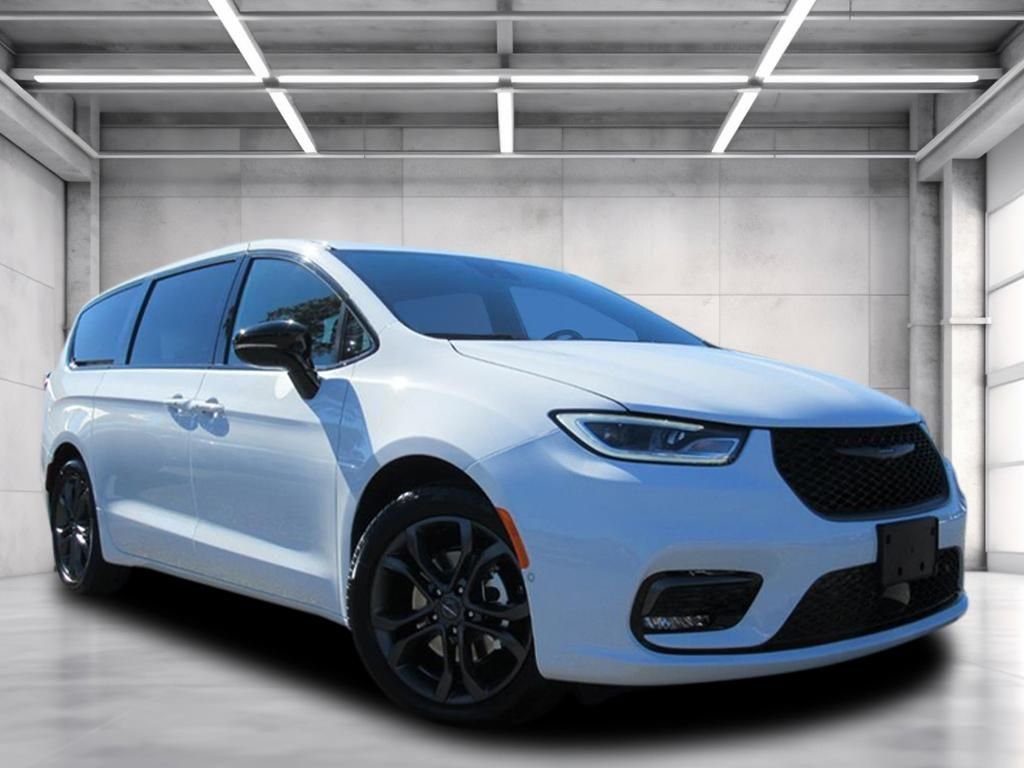 2026 Chrysler Pacifica