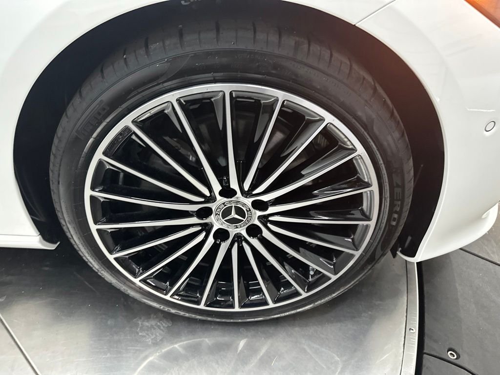 New 2026 Polar White Mercedes-Benz C 300 image 9