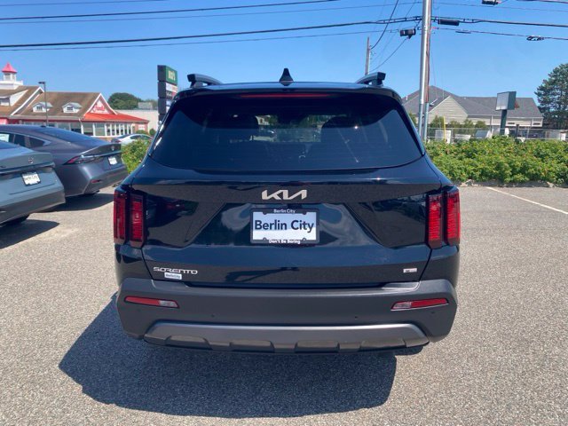 Used 2023 Ebony Black Kia X-Line EX image 4