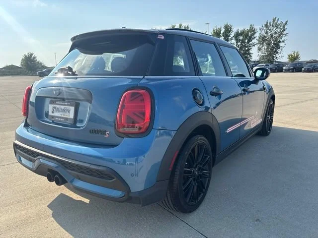 Used 2023 Blue MINI Cooper S image 33