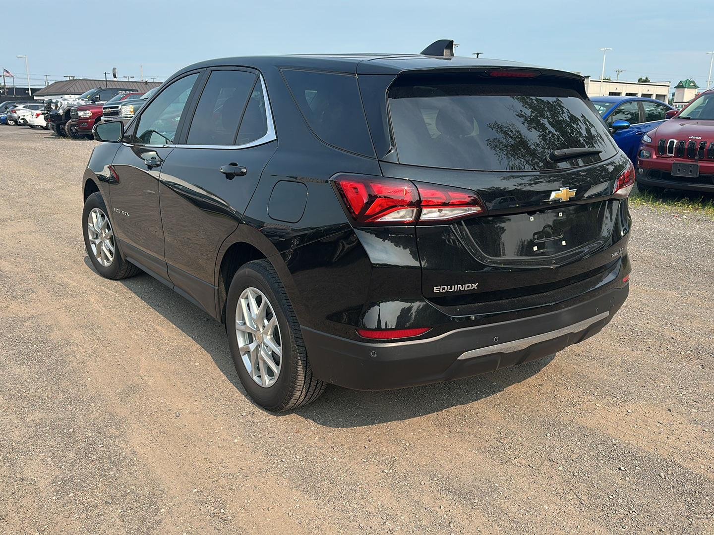 Used 2024 Mosaic Black Metallic Chevrolet LT image 4