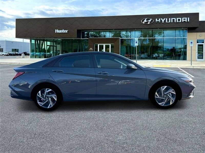 Certified Used 2025 Ecotronic Gray Hyundai SEL Sport image 9