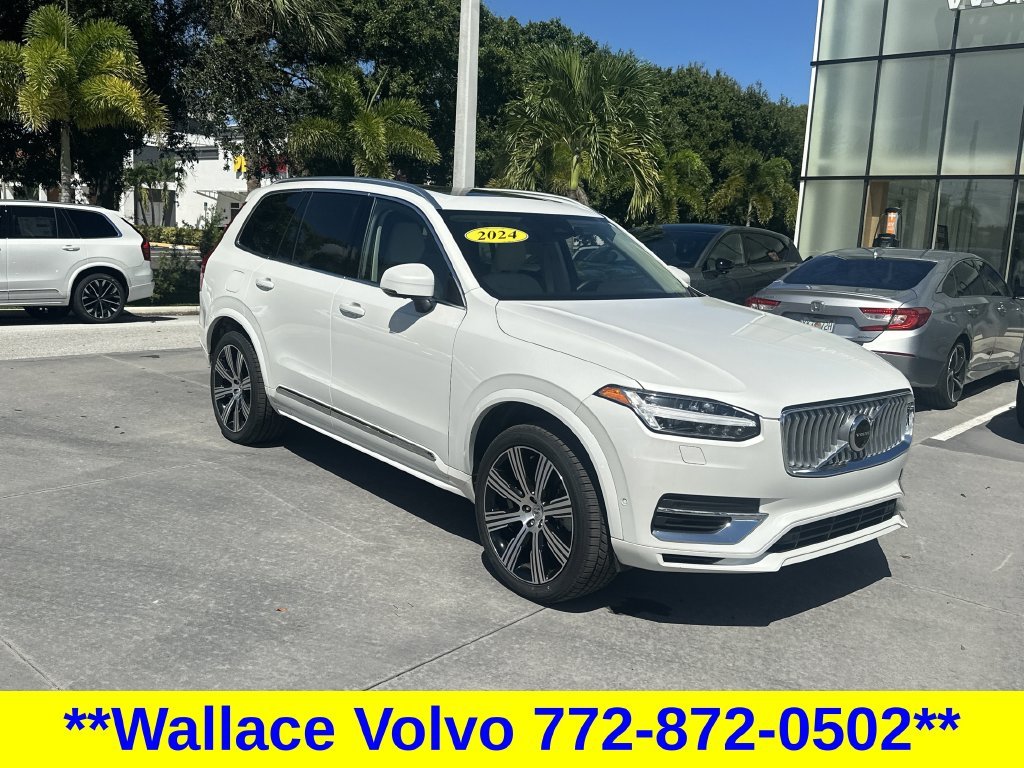 Certified Used 2024 White Volvo T8 Plus 6 Passenger image 5