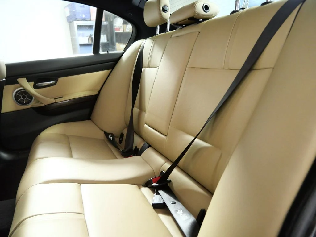 Used 2009 Black BMW Base image 14