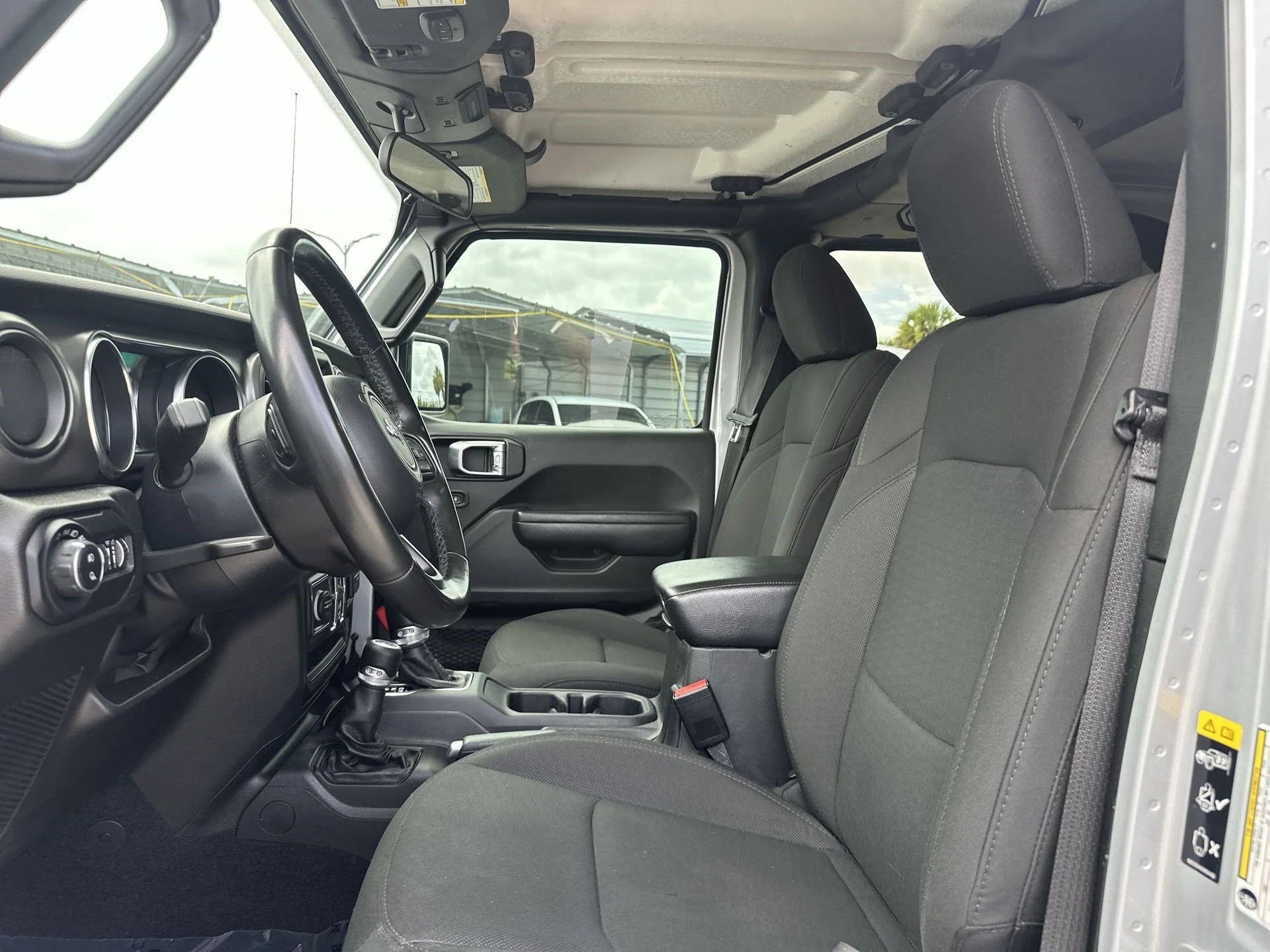 Used 2022 Silver Zynith Clearcoat Jeep Willys image 13