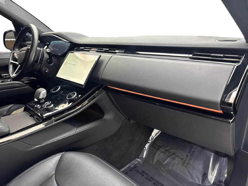 Used 2023 Black Land Rover SE image 52