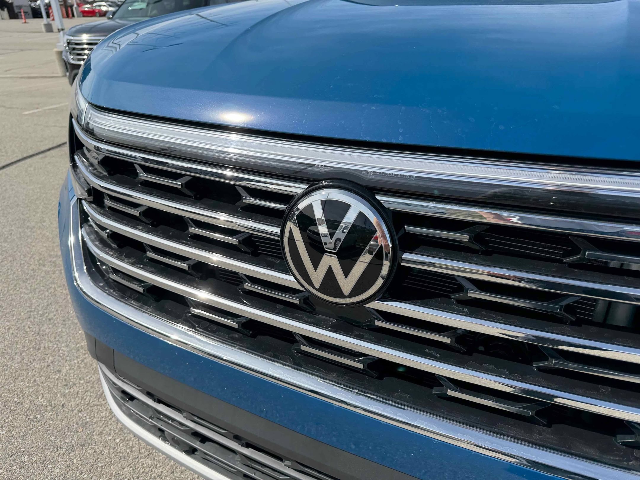New 2026 Blue Volkswagen 2.0T SEL image 13
