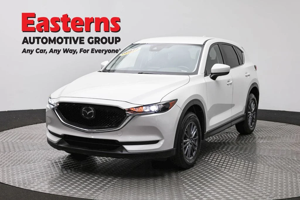 Used 2019 White Mazda Touring image 1