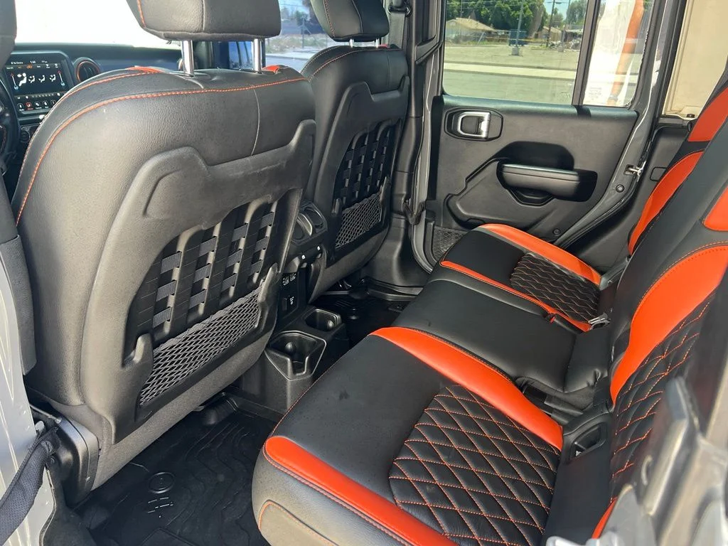 Used 2021 Sting Gray Clearcoat Jeep Mojave image 21