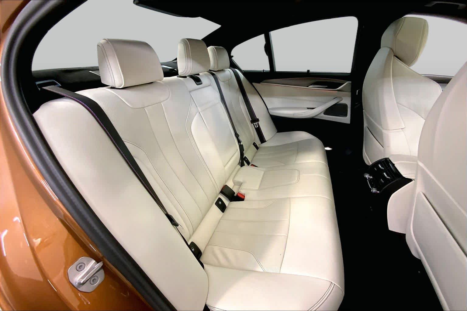 Used 2023 Zanzibar Metallic BMW  image 19