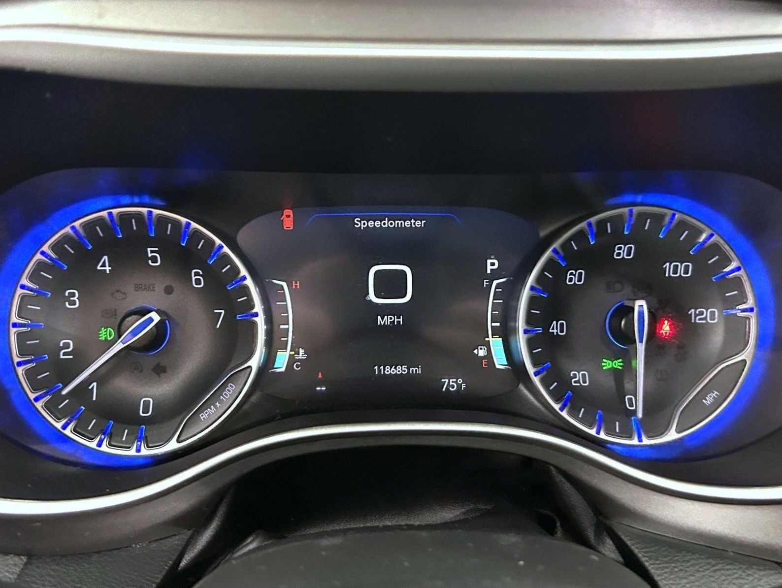 Used 2022 Black Chrysler Touring L image 14