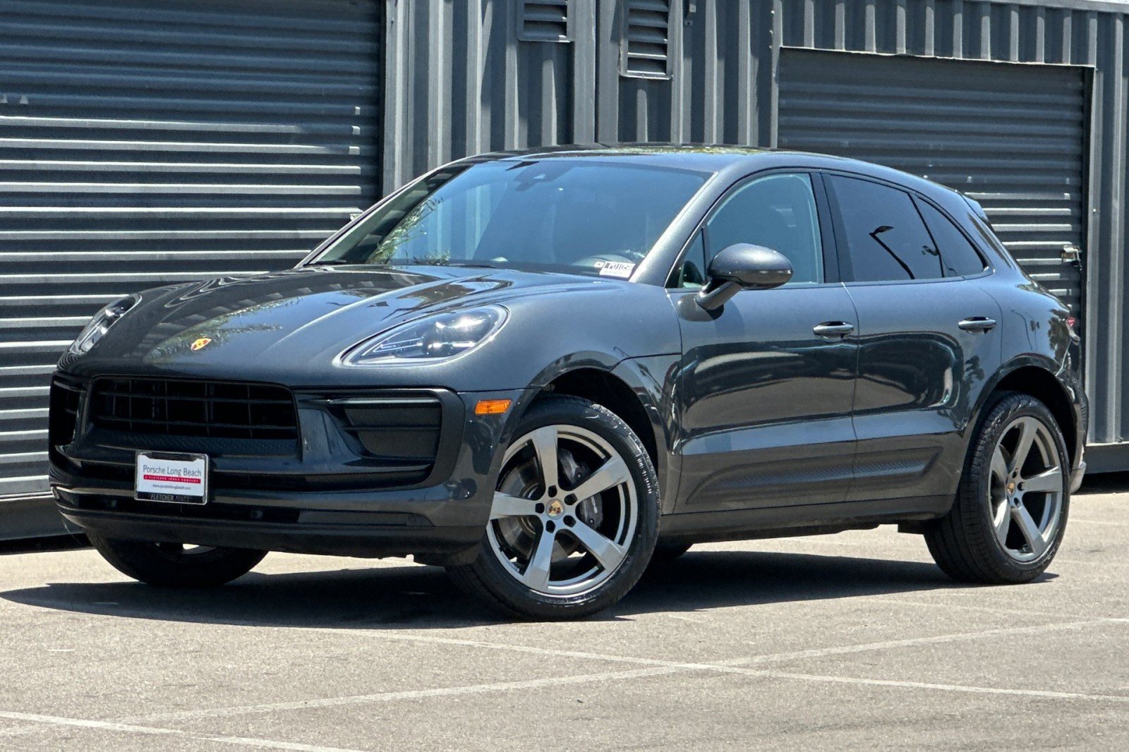 Certified Pre-Owned 2022 Macan
