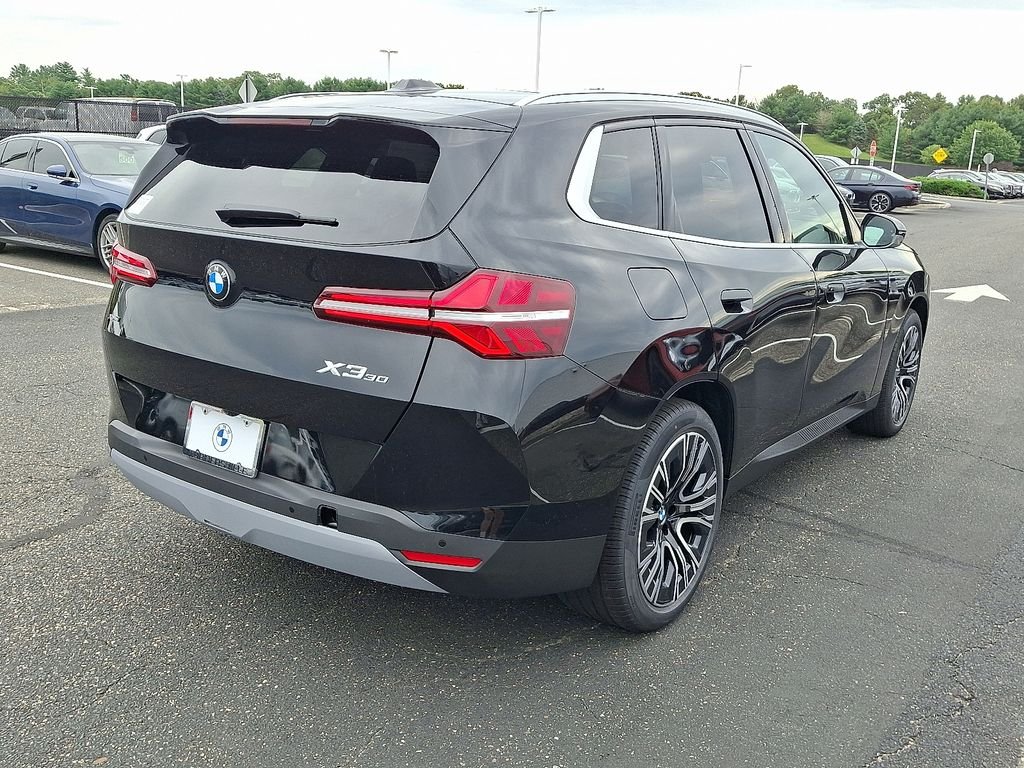 New 2026 Black Sapphire Metallic BMW 30 xDrive image 4