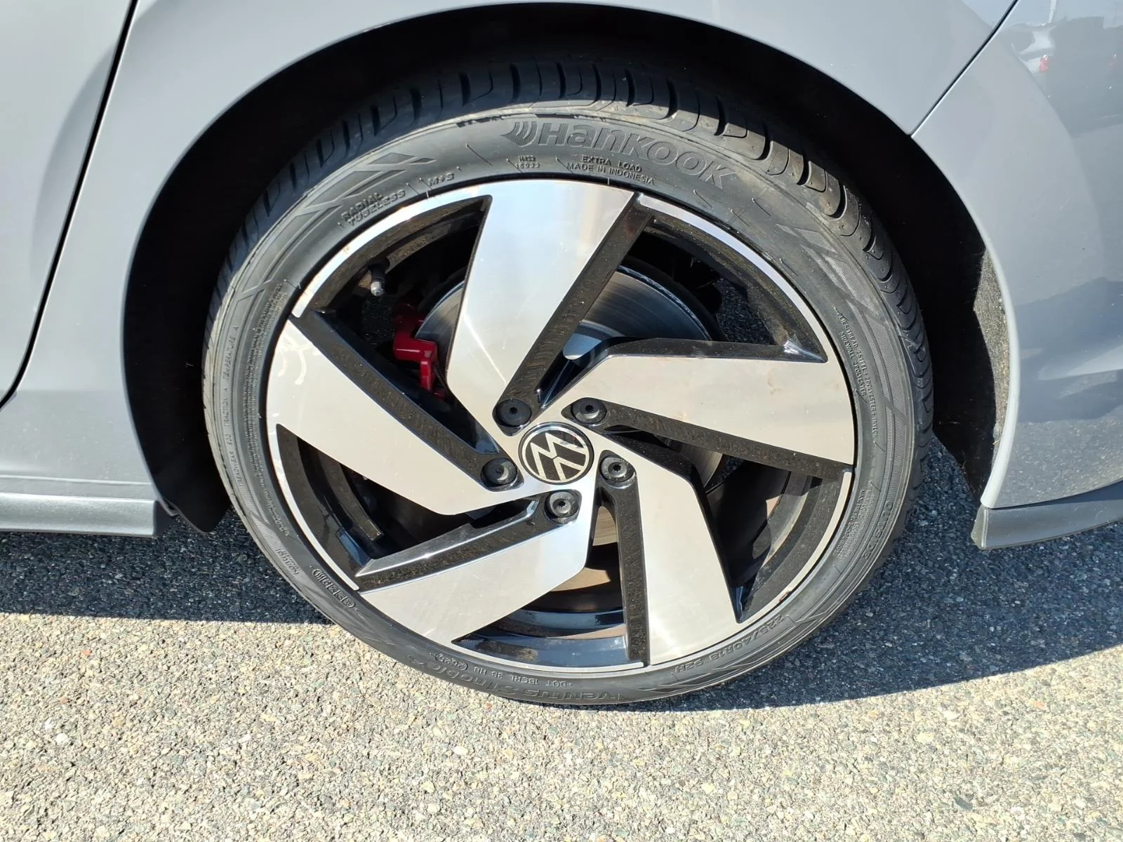 Certified Used 2024 Moonstone Gray Volkswagen S image 9