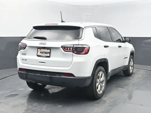 Used 2025 White Jeep Sport image 6