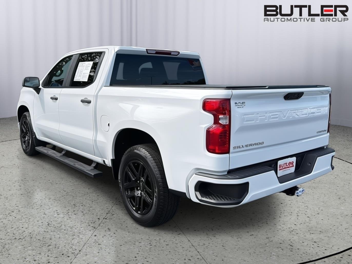Used 2024 Summit White Chevrolet Custom image 4