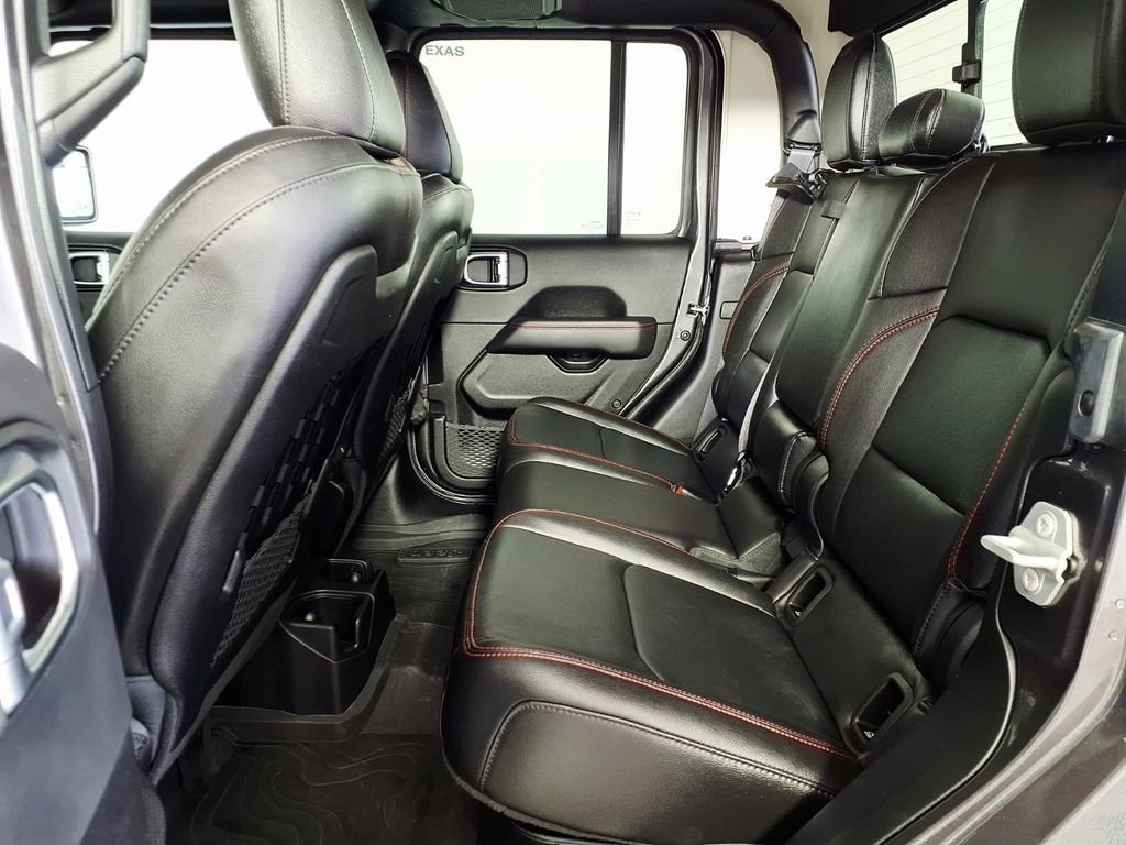 Used 2023 Gray Jeep Rubicon image 9