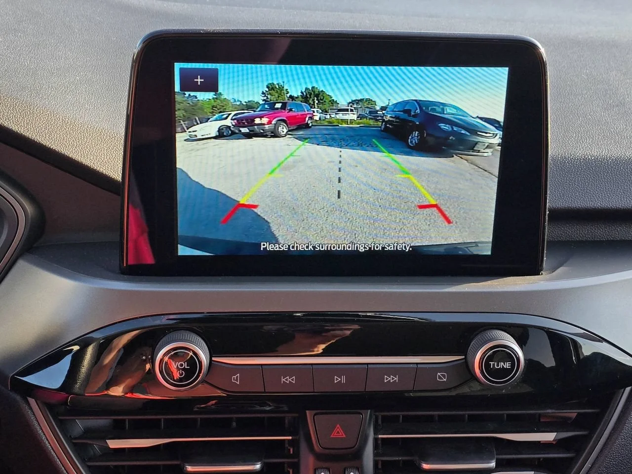 Used 2025  Ford Active image 17