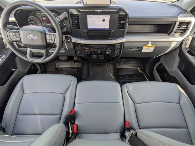 New 2026 Oxford White Ford F-250® XL image 15
