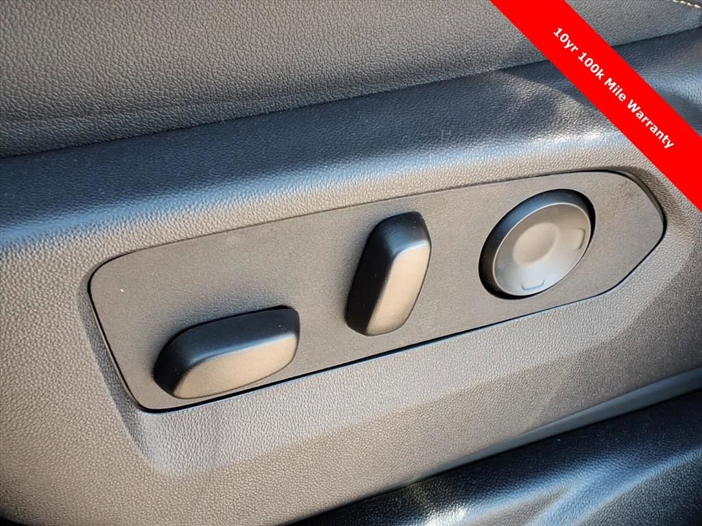 2025 Chevrolet Tahoe Premier - Photo 20