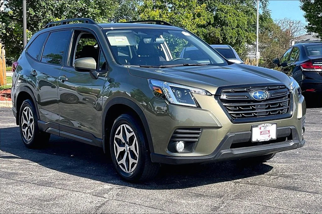 Used 2023 Brown Subaru Premium image 38