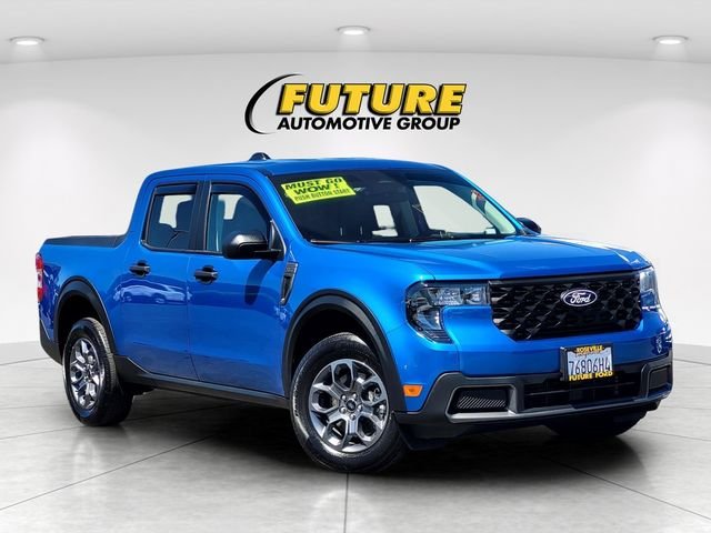 Used 2025 Blue Ford XLT image 1
