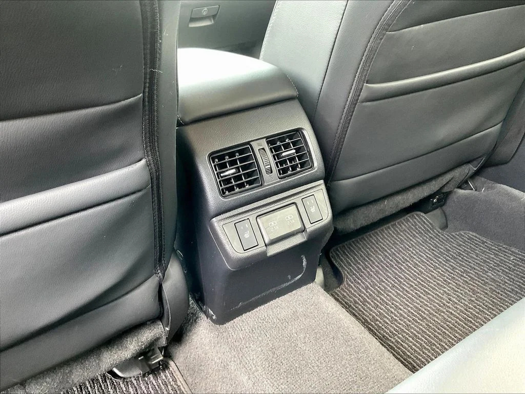 Certified Used 2019 White Subaru 2.5i image 10