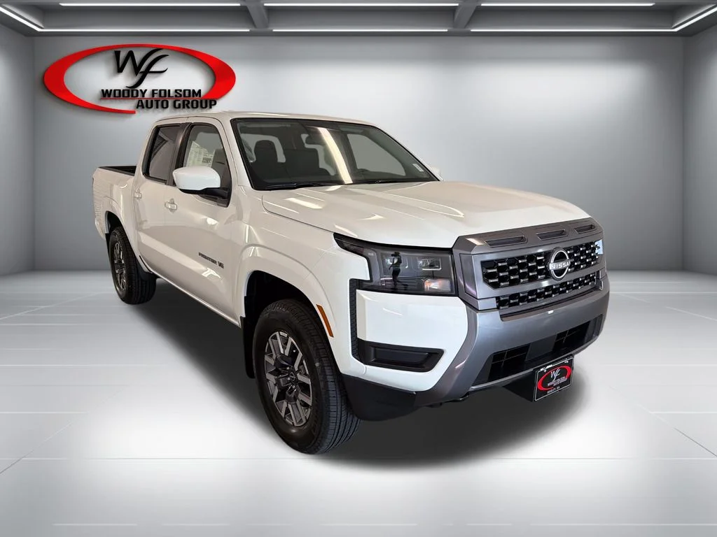 New 2027 White Nissan SV image 3