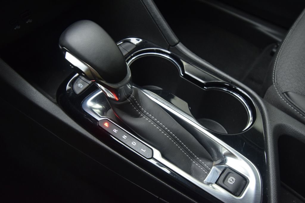 Used 2024 Cinnabar Metallic Buick Preferred image 25