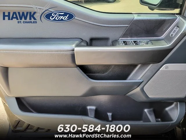Used 2023 Black Metallic Ford XLT image 40