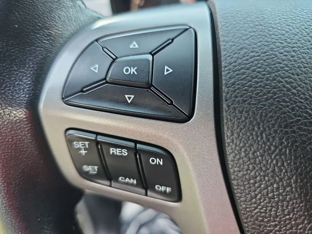 Used 2021 Black Ford XLT image 16