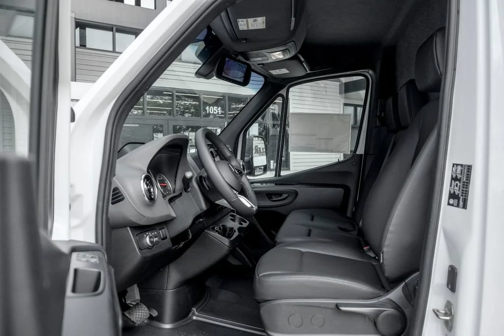 New 2026 Arctic White Mercedes-Benz Cab Chassis 170 WB image 44