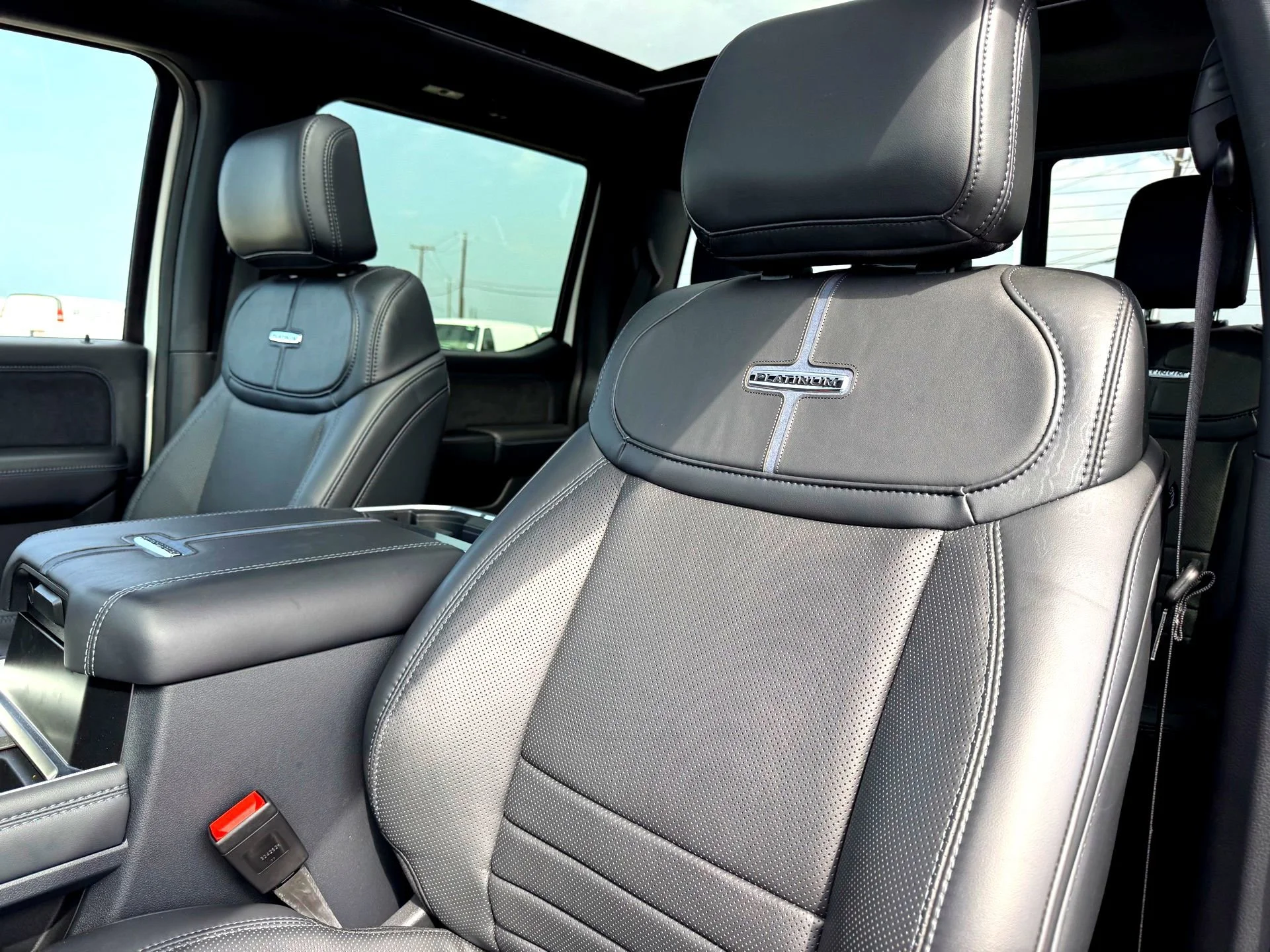 Used 2026  Ford Platinum LIFTED image 12