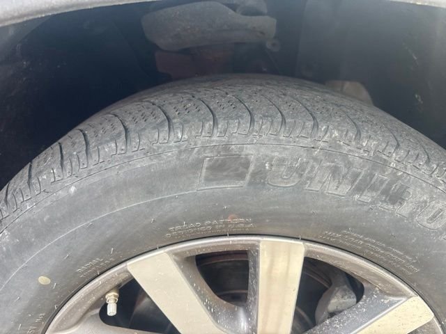 Used 2019 Blue Honda EX-L image 17