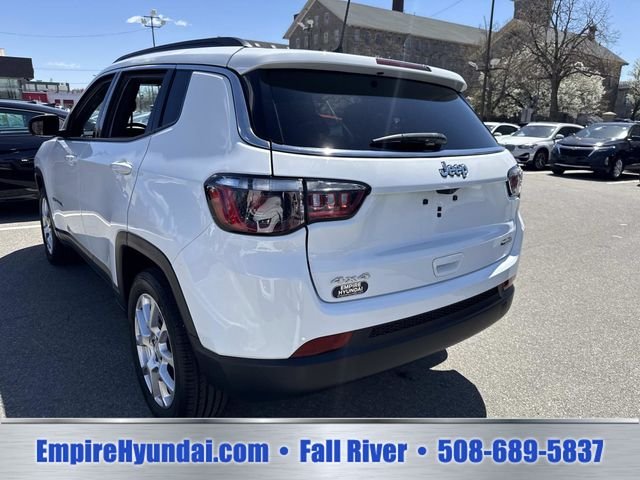 2023 Jeep Compass Latitude Lux - Photo 10