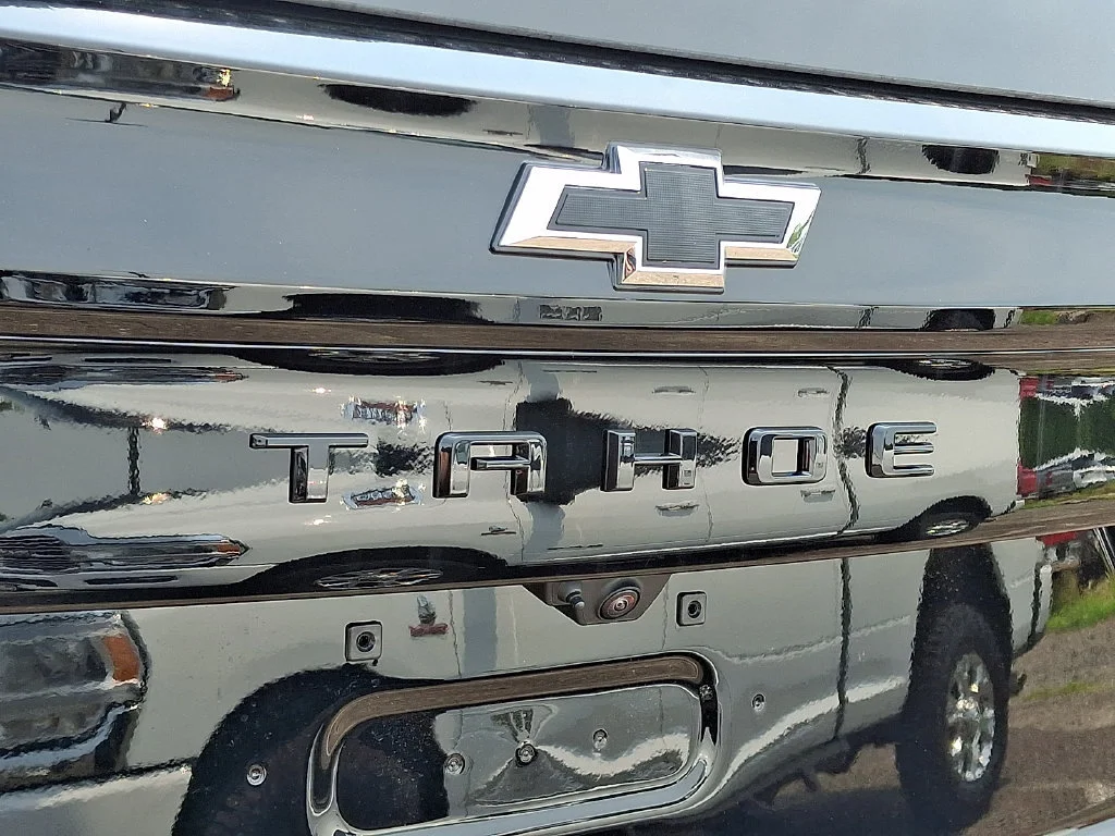 New 2026 Black Chevrolet Z71 image 21