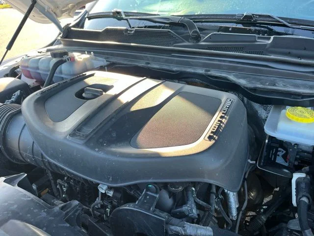 Used 2025 White Ram Laramie image 36