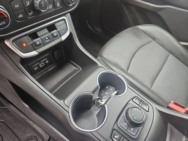 2024 GMC Terrain SLT - Photo 23