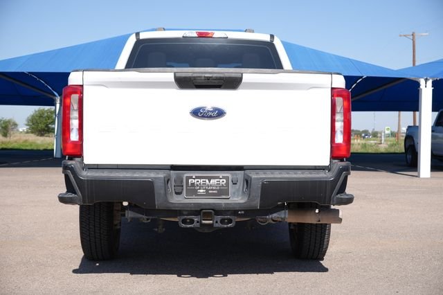 Used 2025 White Ford XL image 4