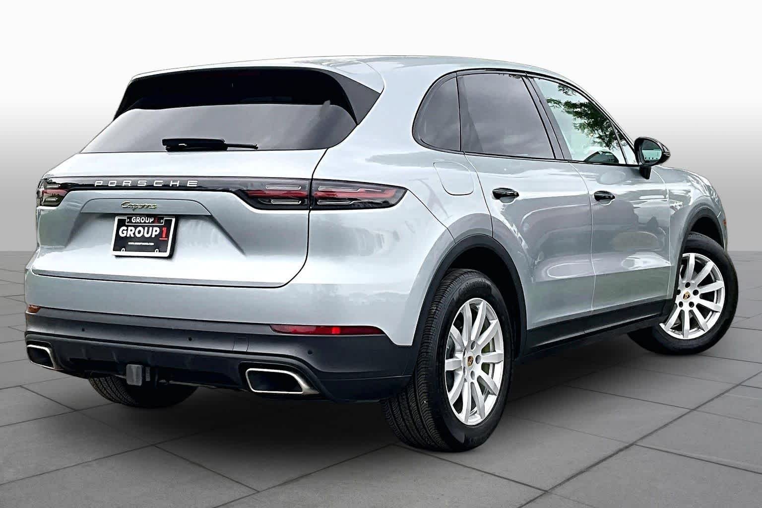 Used 2022 Dolomite Silver Metallic Porsche E-Hybrid image 12