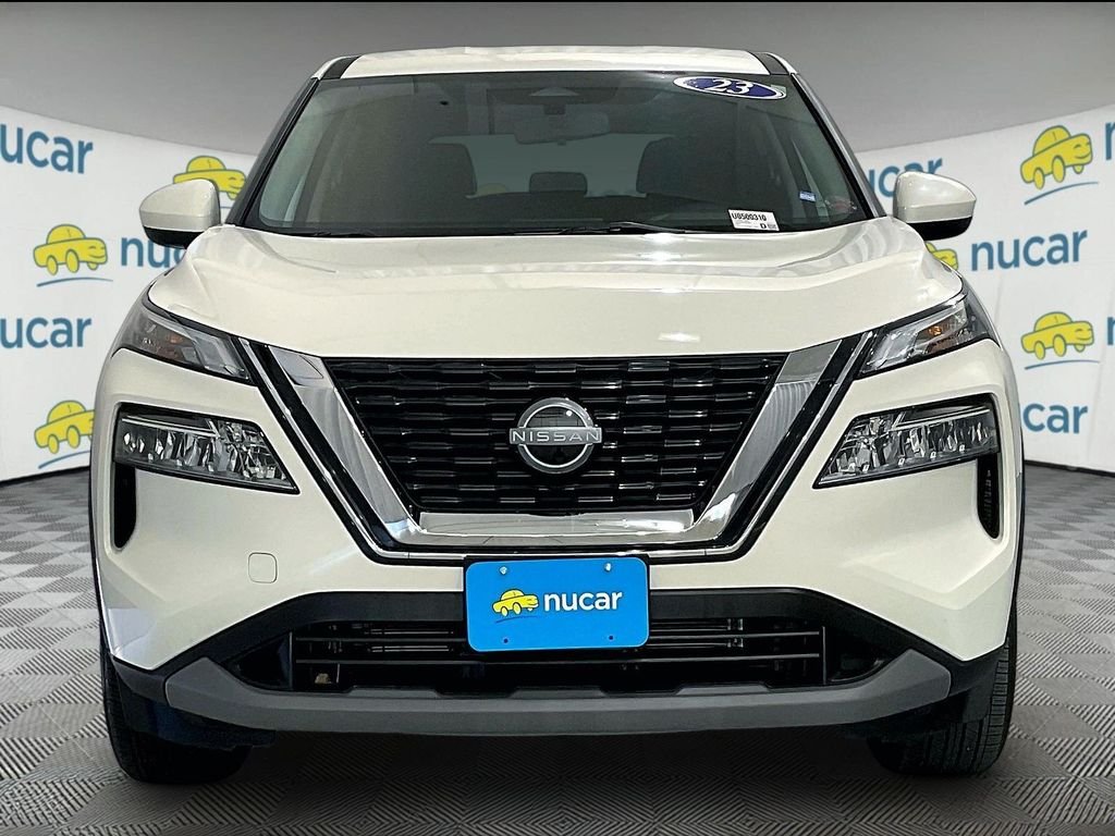Used 2023 White Nissan SV image 2