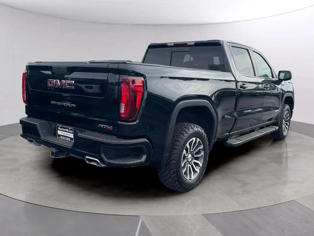 Used 2021 Ebony Twilight Metallic GMC AT4 image 5