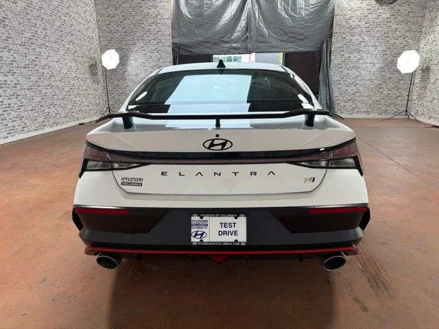 New 2026 Atlas White Hyundai Base image 6