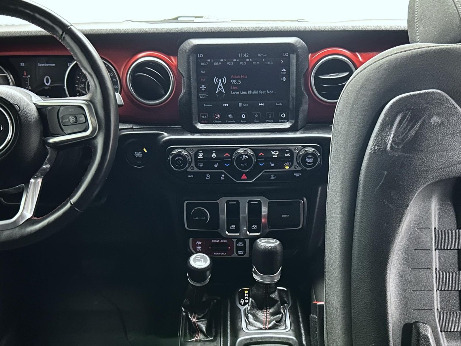 Used 2023 Red Jeep Rubicon image 14