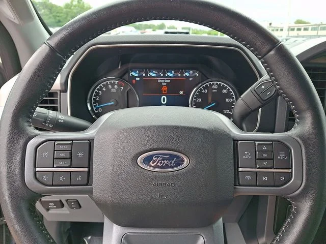 Used 2022 Silver Metallic Ford XLT image 17