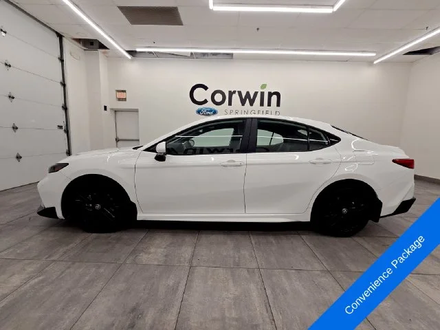 Used 2026 Ice Toyota SE image 2
