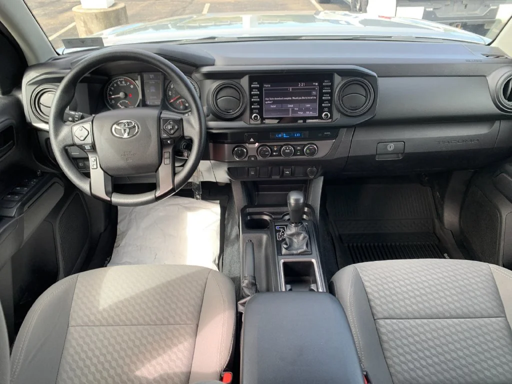 Used 2021 Silver Toyota SR image 16